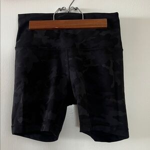 Lululemon Black Camouflage Women's biker Shorts
